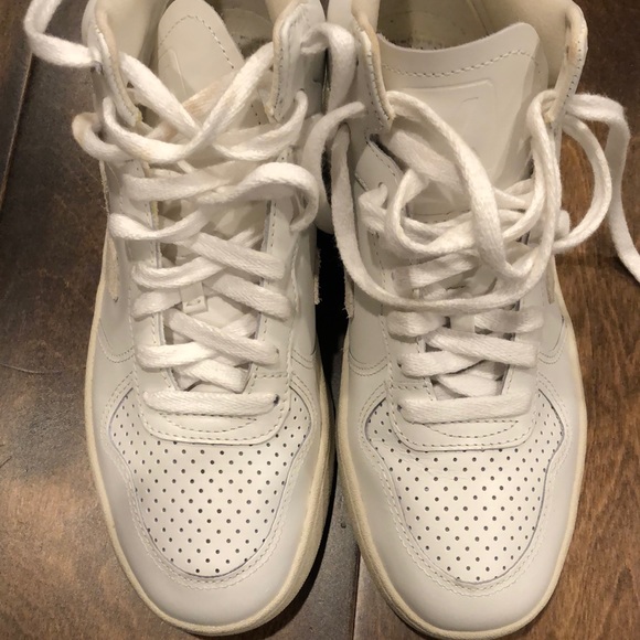 VEJA  V-15 High-Top Lace-Up Sneakers - - Picture 3 of 16